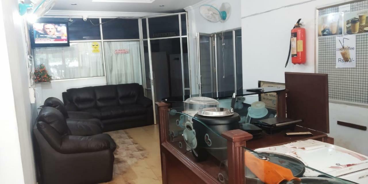 Anandan Tourist Home Варкала Экстерьер фото