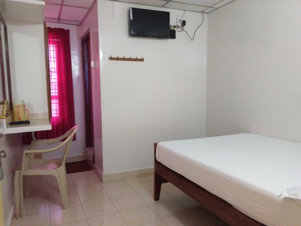 Anandan Tourist Home Варкала Экстерьер фото