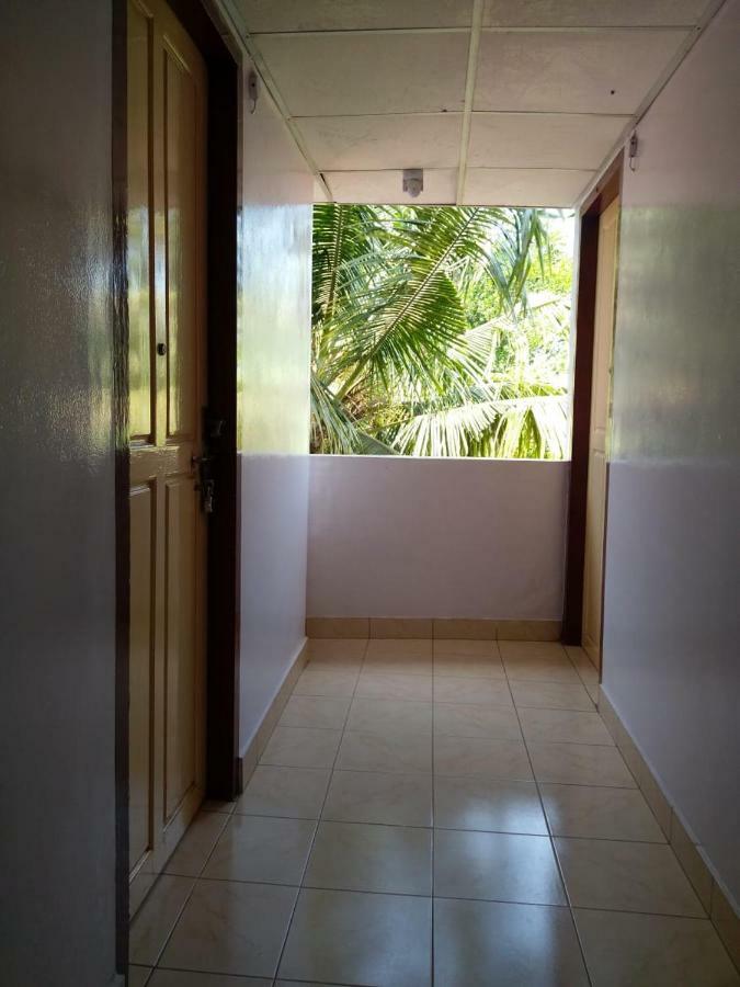 Anandan Tourist Home Варкала Экстерьер фото