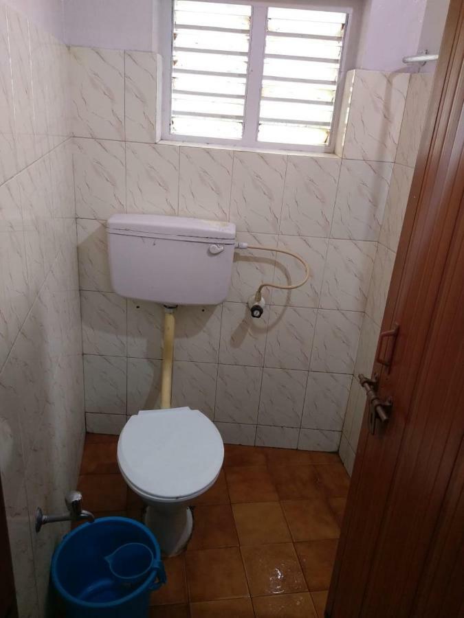 Anandan Tourist Home Варкала Экстерьер фото