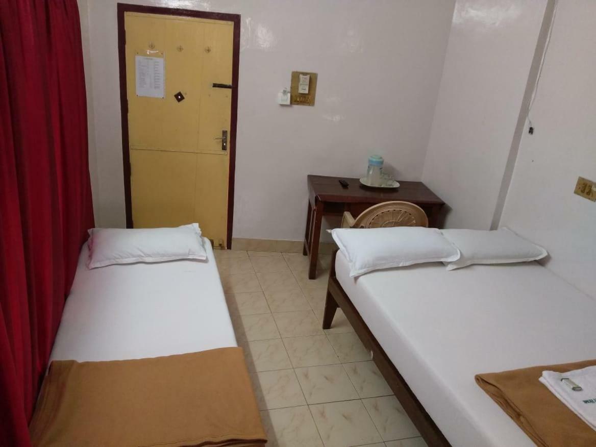 Anandan Tourist Home Варкала Экстерьер фото