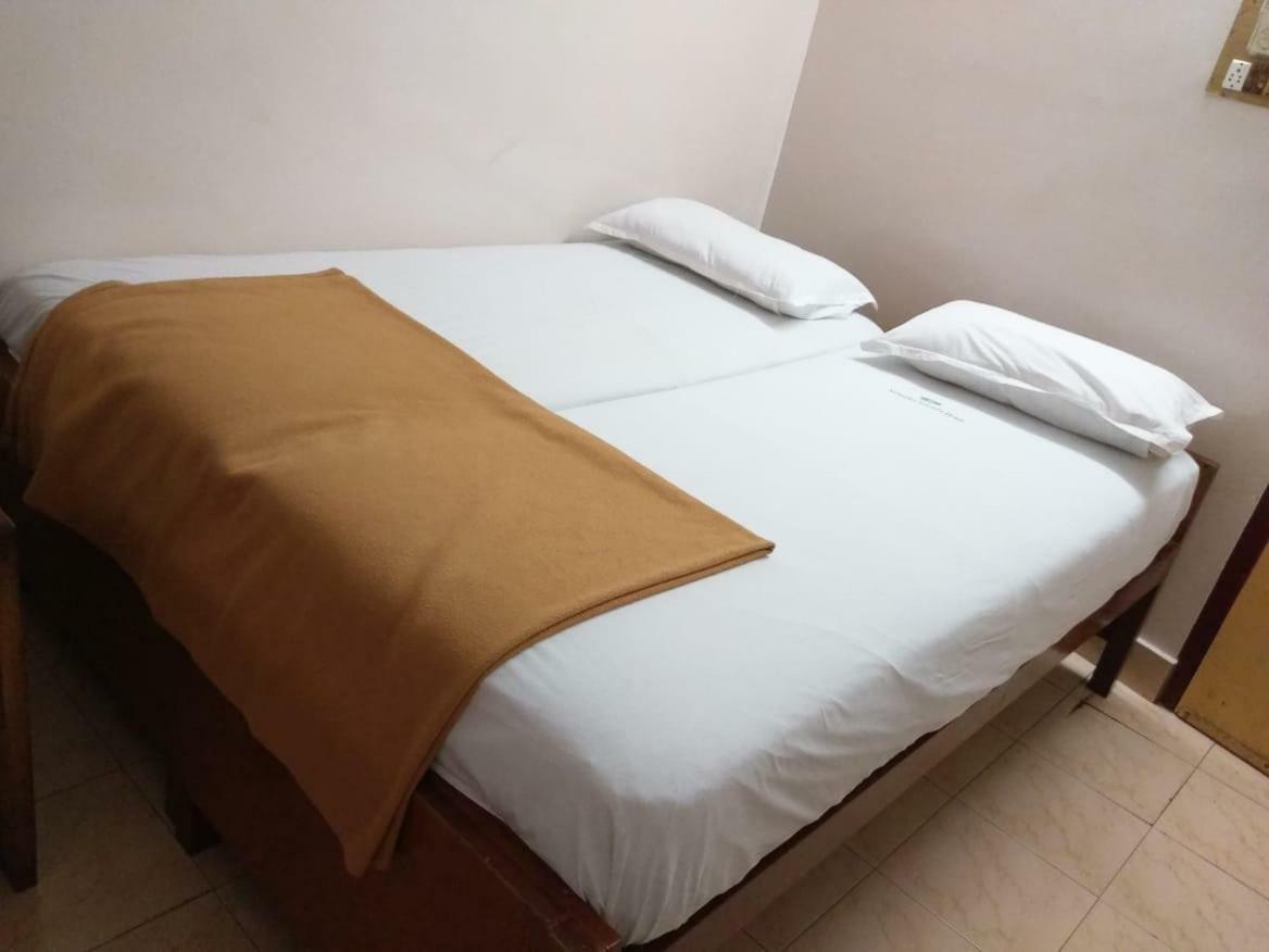 Anandan Tourist Home Варкала Экстерьер фото